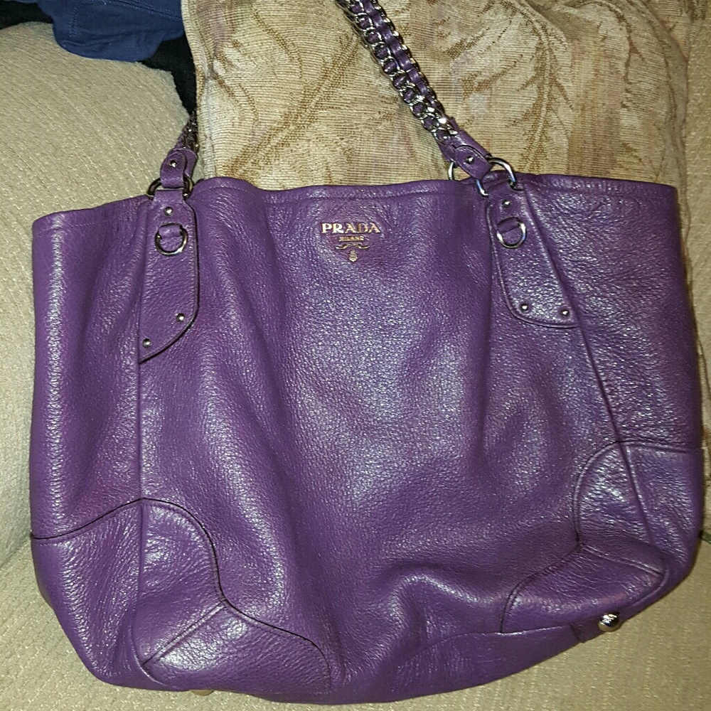 Authentinc Prada Hobo