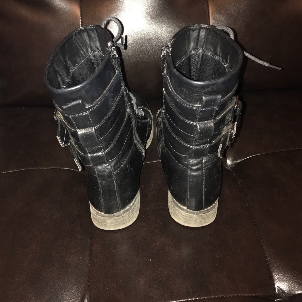 Combat boots - Picture 3 of 3