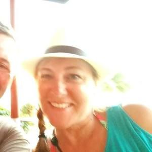 Meet your Posher, Annette