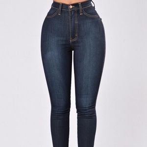 Classic High Waist Skinny Jeans - Dark Size 11