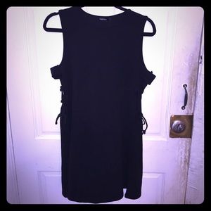 Lace up sides shift dress