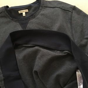 Calvin Klein Jeans Sweaters - Calvin Klein Jeans crewneck sweater short sleeve ✅ Calvin Klein Jeans Sweaters - Calvin Klein Jeans crewneck sweater short sleeve ✅