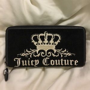 Juicy Couture Zippy Wallet AUTHENTIC