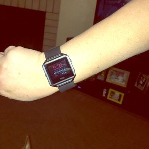 Fitbit Blaze with any 5 bands,black or silver face
