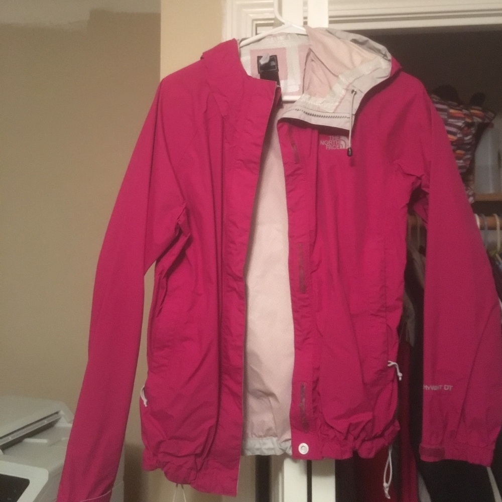 North face windbreaker