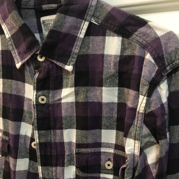 Long sleeve button down - Picture 3 of 6
