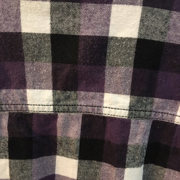 Long sleeve button down - Picture 6 of 6