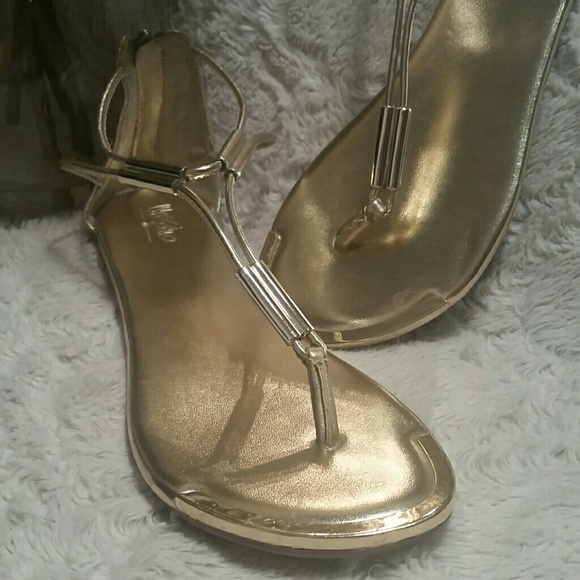 Sandals - Picture 2 of 2