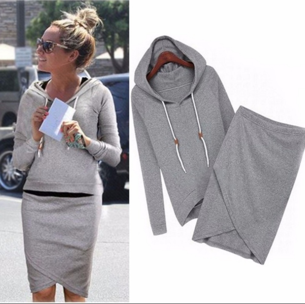 New 2 piece Sweatshirt top & Skirt.