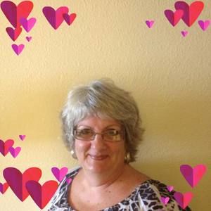 Meet your Posher, Debi