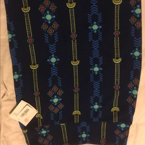 NWT lularoe Cassie skirt large