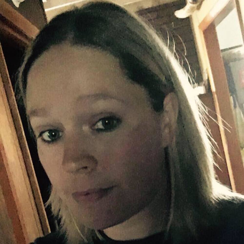 Meet your Posher, Jena