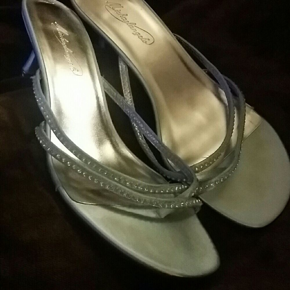 MICHAELANGELO "MARLY SZ 10 BABY BLUE RHINESTONE