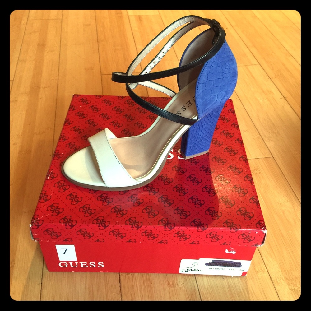 NWT Guess by Marciano Heels
