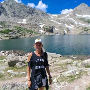 Meet your Posher, Courtney