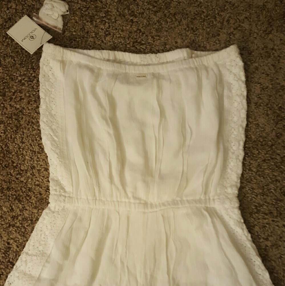 Volcom romper - Picture 2 of 2