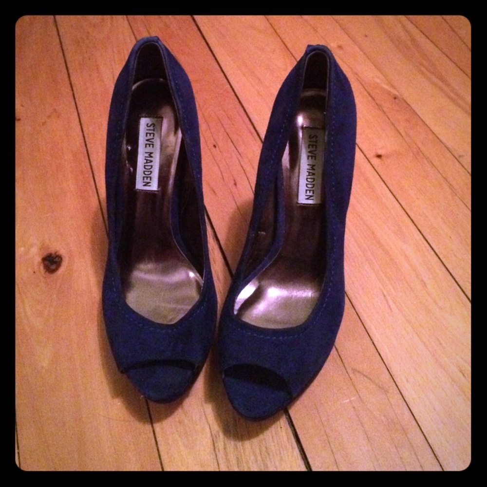 Steve Madden royal blue stiletto