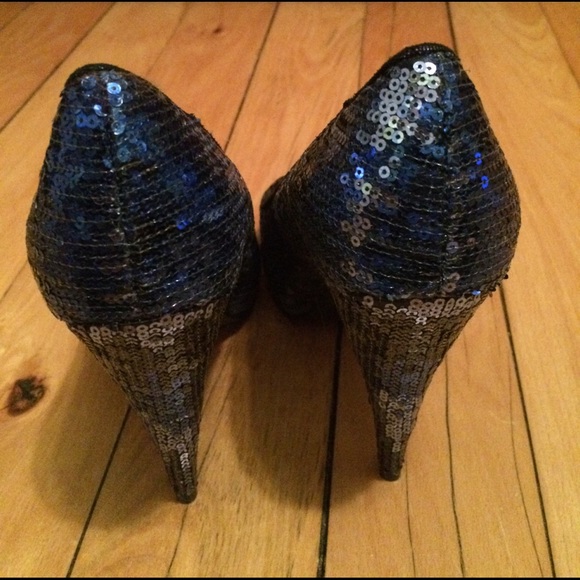 Aldo sparkly heel - Picture 3 of 4