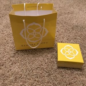 Kendra Scott gift bag and box!