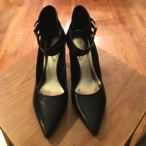 Nine West Leather ankle strap heels, super classy! - Picture 2 of 7