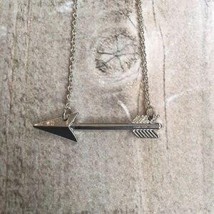 Silver arrow necklace