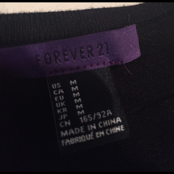 Slim fit dress - Picture 3 of 4