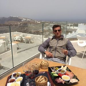 Meet your Posher, Max