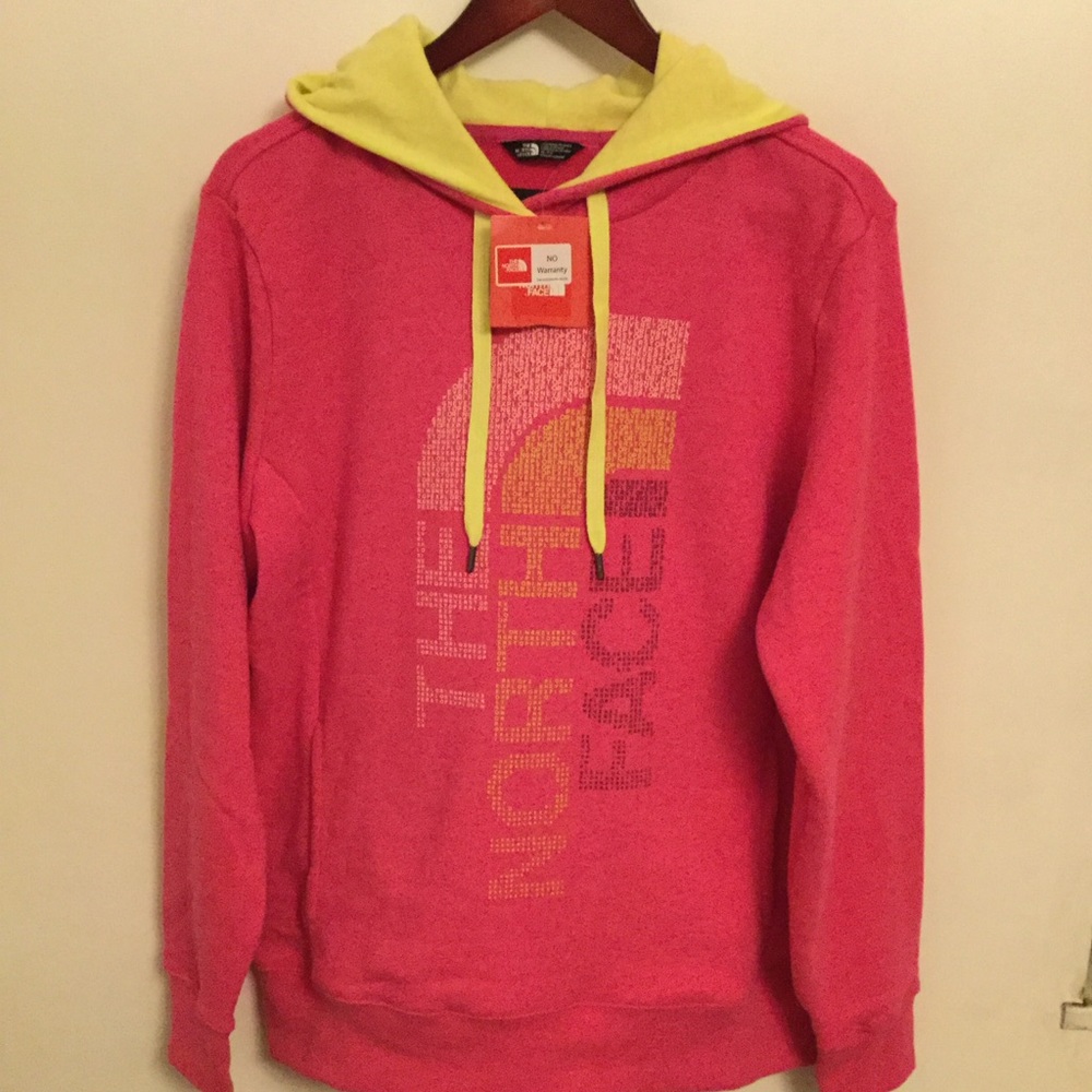 NWT The North Face Women's Pullover hoodie