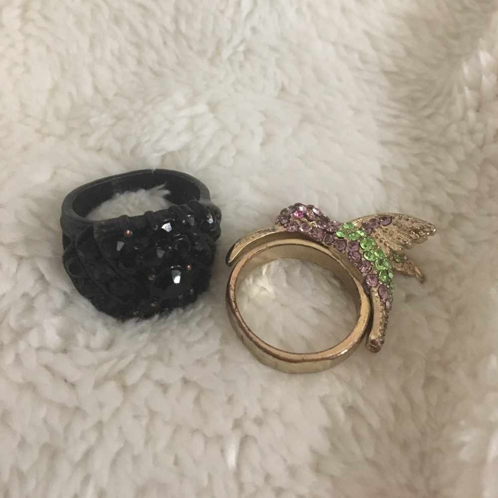 Guess rings