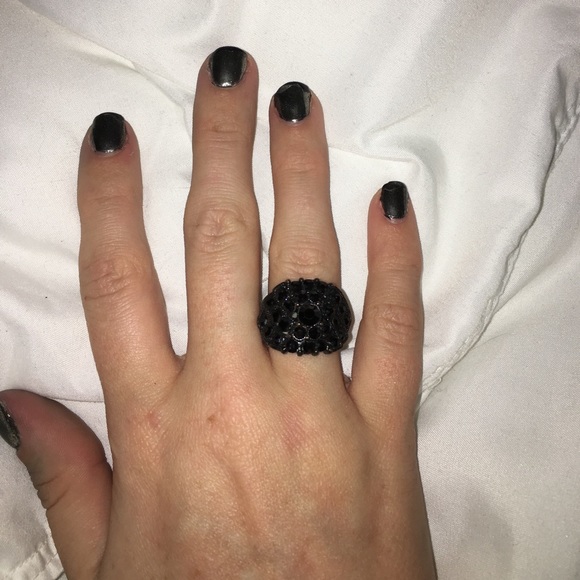 Guess rings - Picture 5 of 5