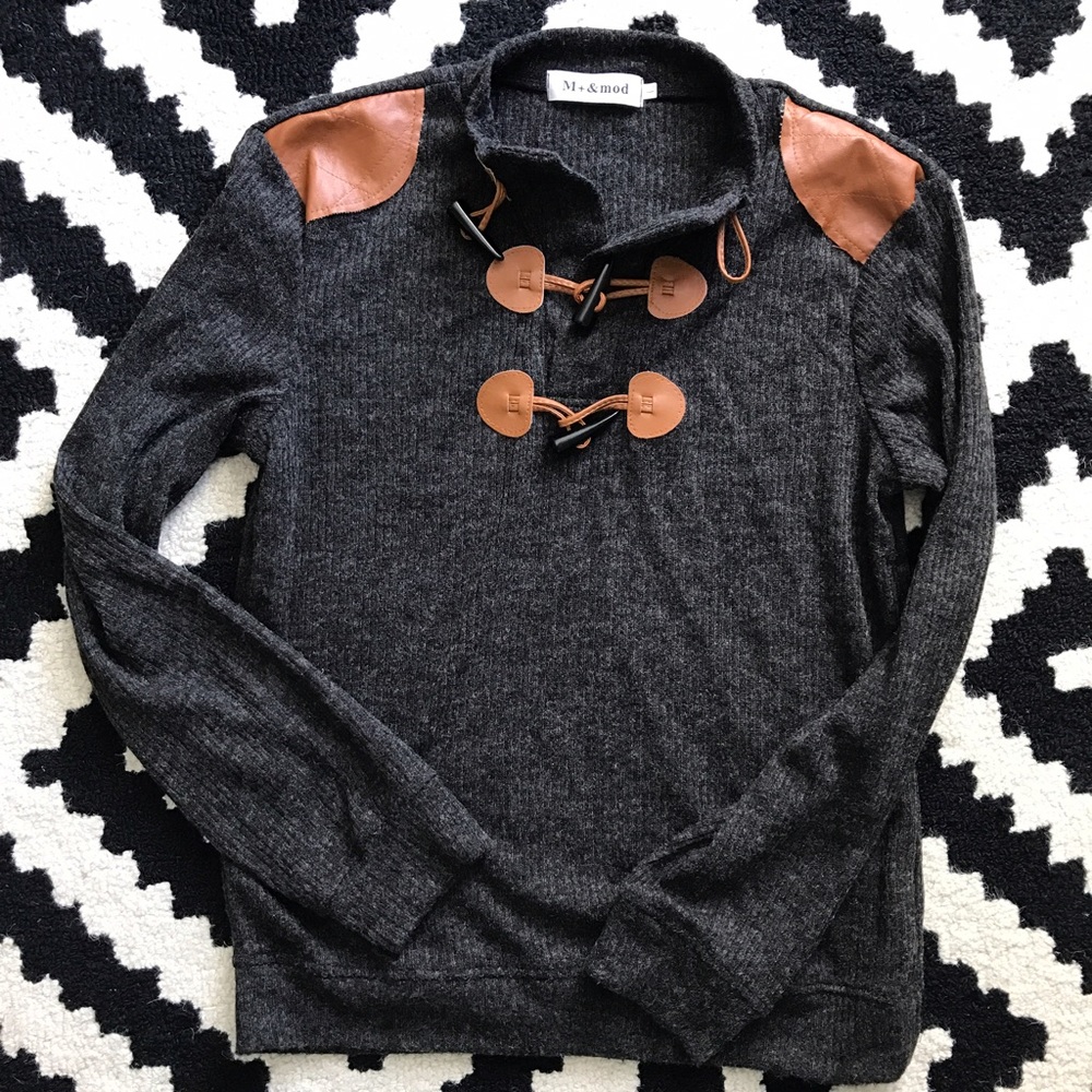 A + & Mod long sleeve top