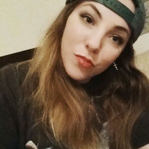 Meet your Posher, Toni