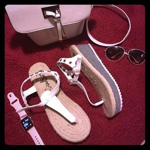 $5 for $25⚠️ Sandals platform