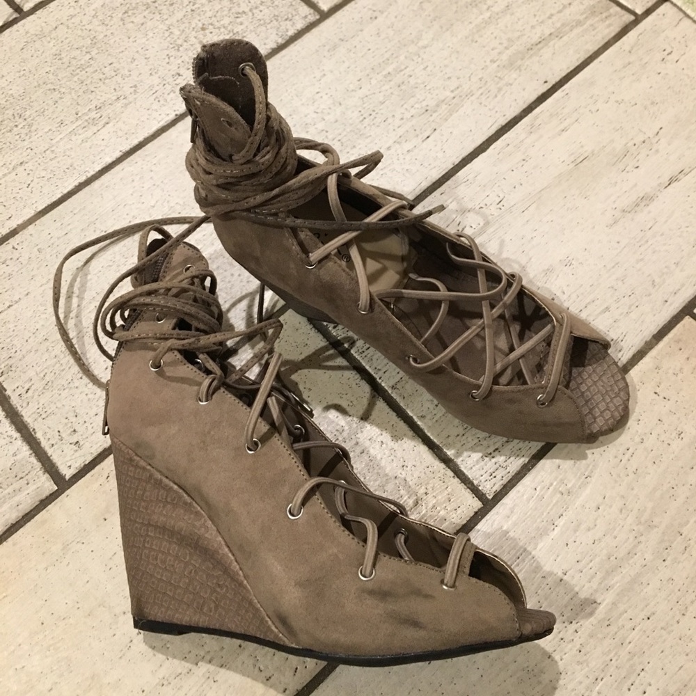 Taupe lace up peep toe ankle wedge
