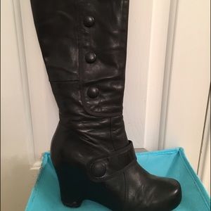 Mix Mooz tall black leather wedge boots