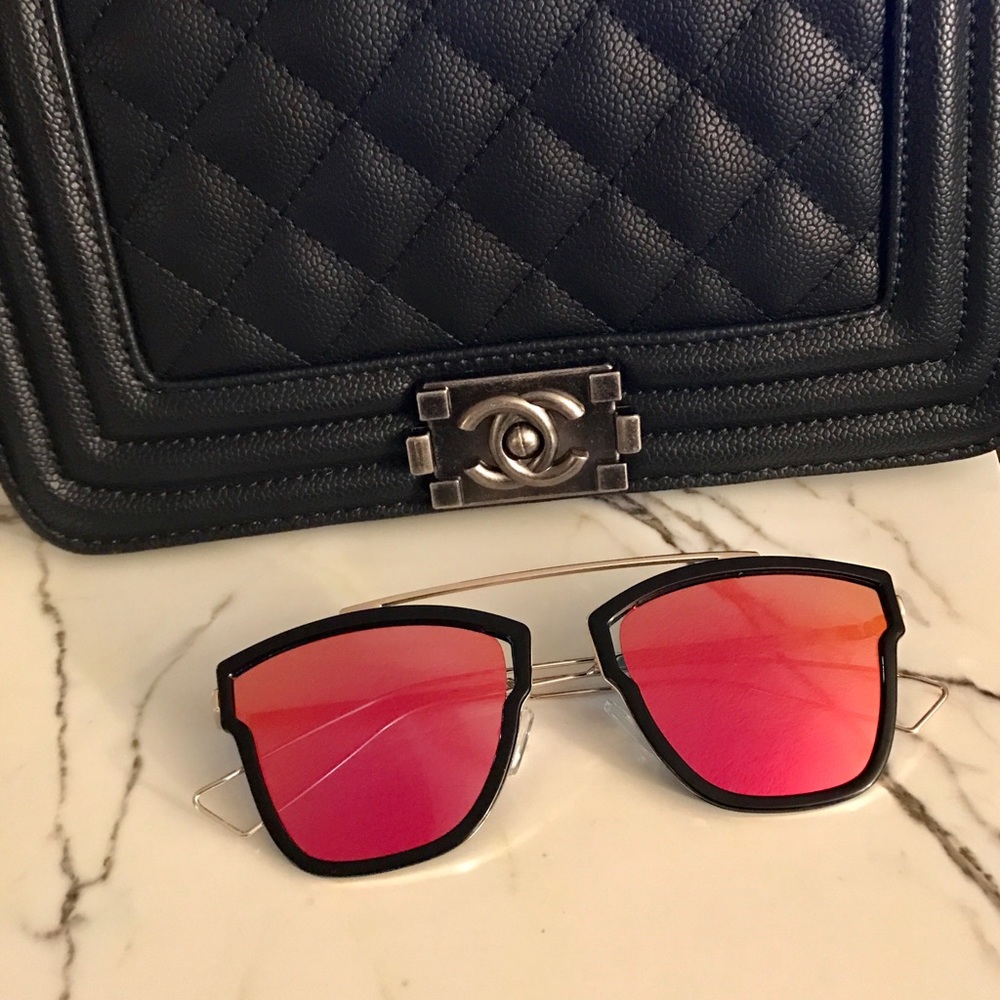 Iconic Rim Sunglasses