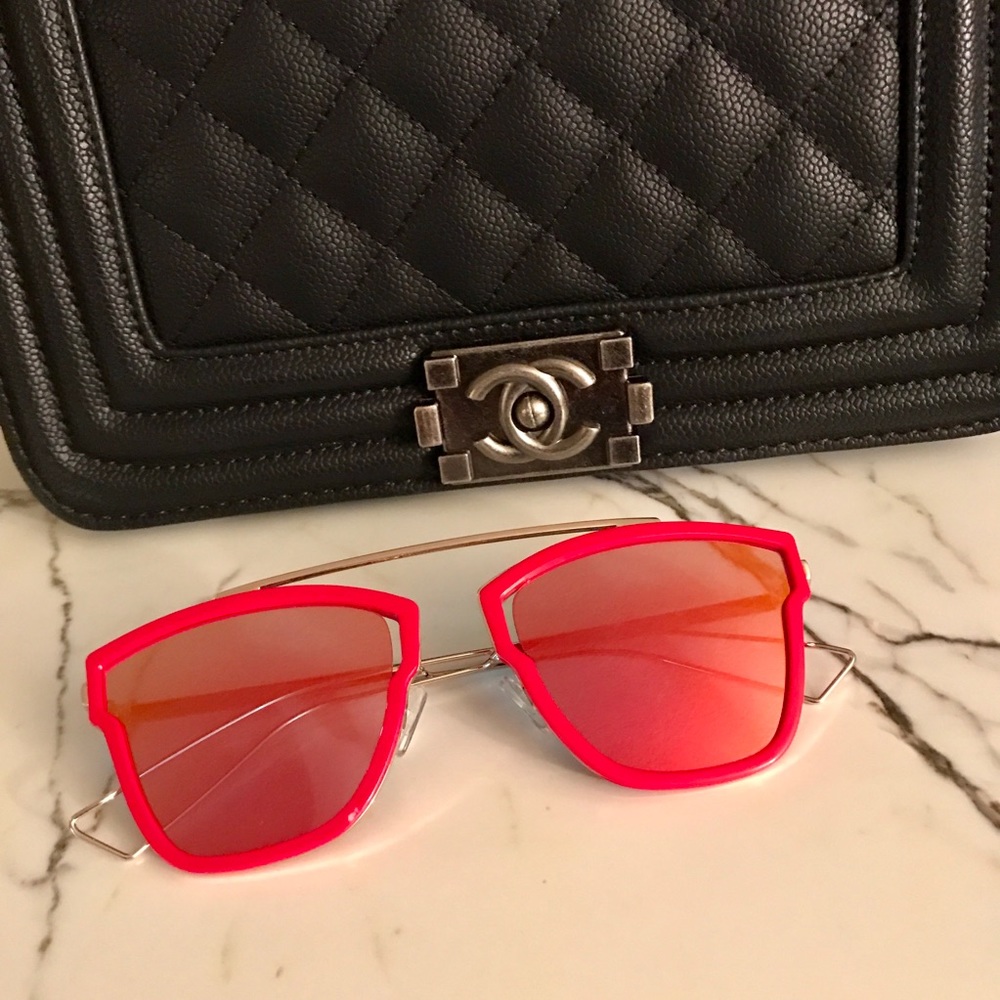 Iconic Rim Sunglasses