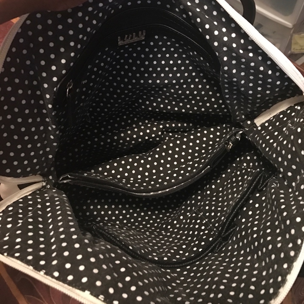 Handbag collection - Picture 4 of 8
