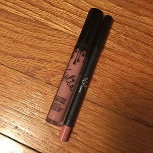 Kyle lip kit in Koko K