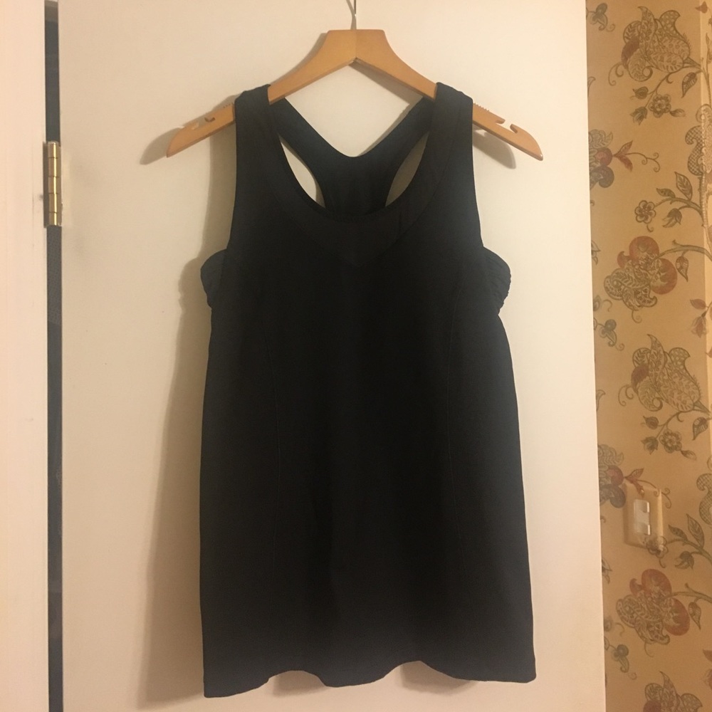 Lululemon Cutout Black Tank