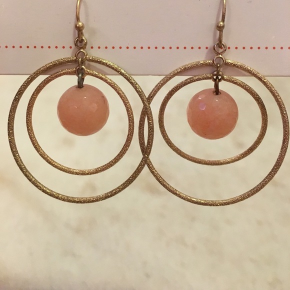 Earrings - Picture 1 of 1