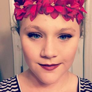 Meet your Posher, Aleta