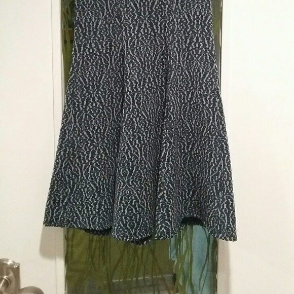 SILENCE AND NOISE  textured open back skater dress - Picture 5 of 6