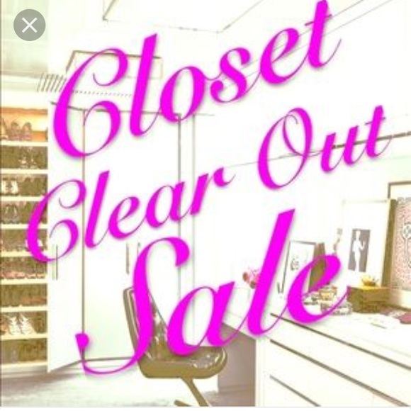 Shopping - Picture 2 of 4