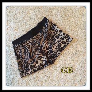 #131   🌴 GIANNI BINI SHORTS