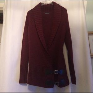 Maroon long cross cross sweater