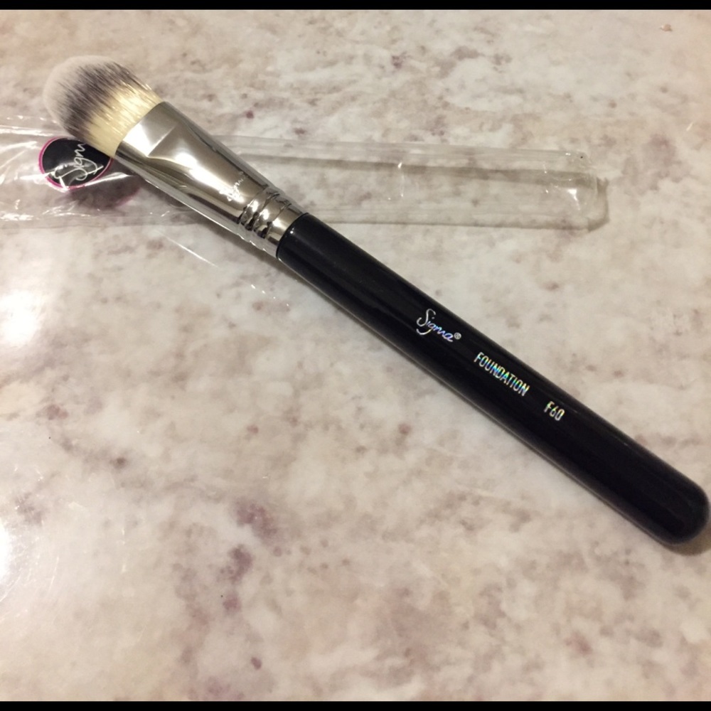 Sigma Brushes F60