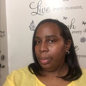 Meet your Posher, Veronica