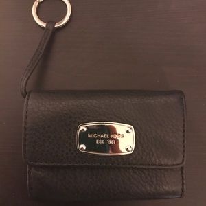 Michael Kors Keychain Wallet