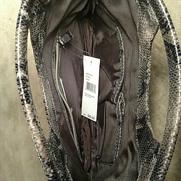 NEW Nine West Black & Gray Snakeskin Clutch - Picture 4 of 6